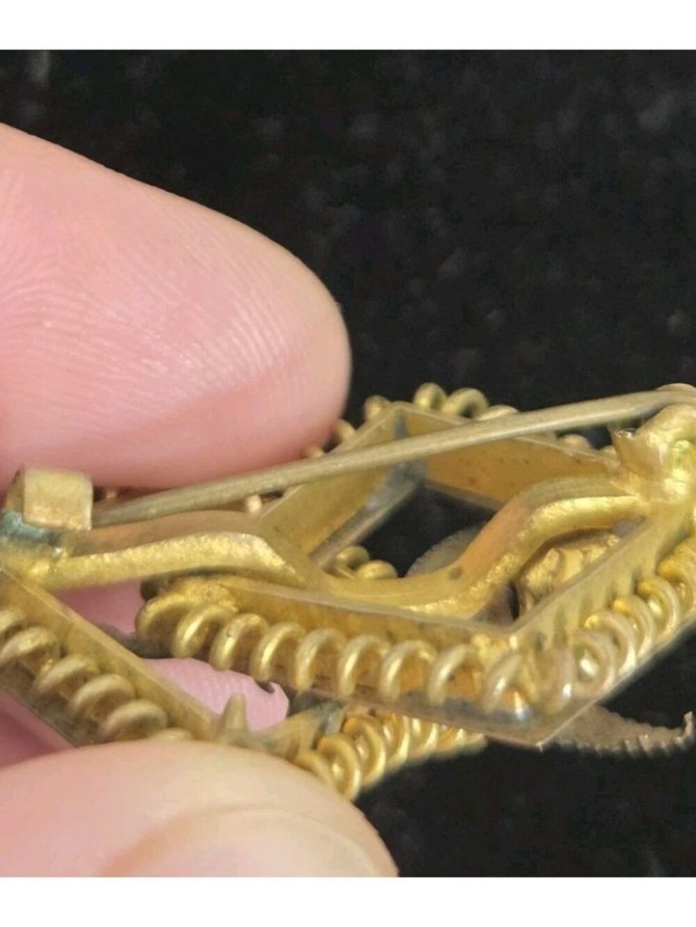 Antique Victorian Gilt Brass Brooch Paste Stones & Red Glass, Added Safety Chain - Picture 8 of 16